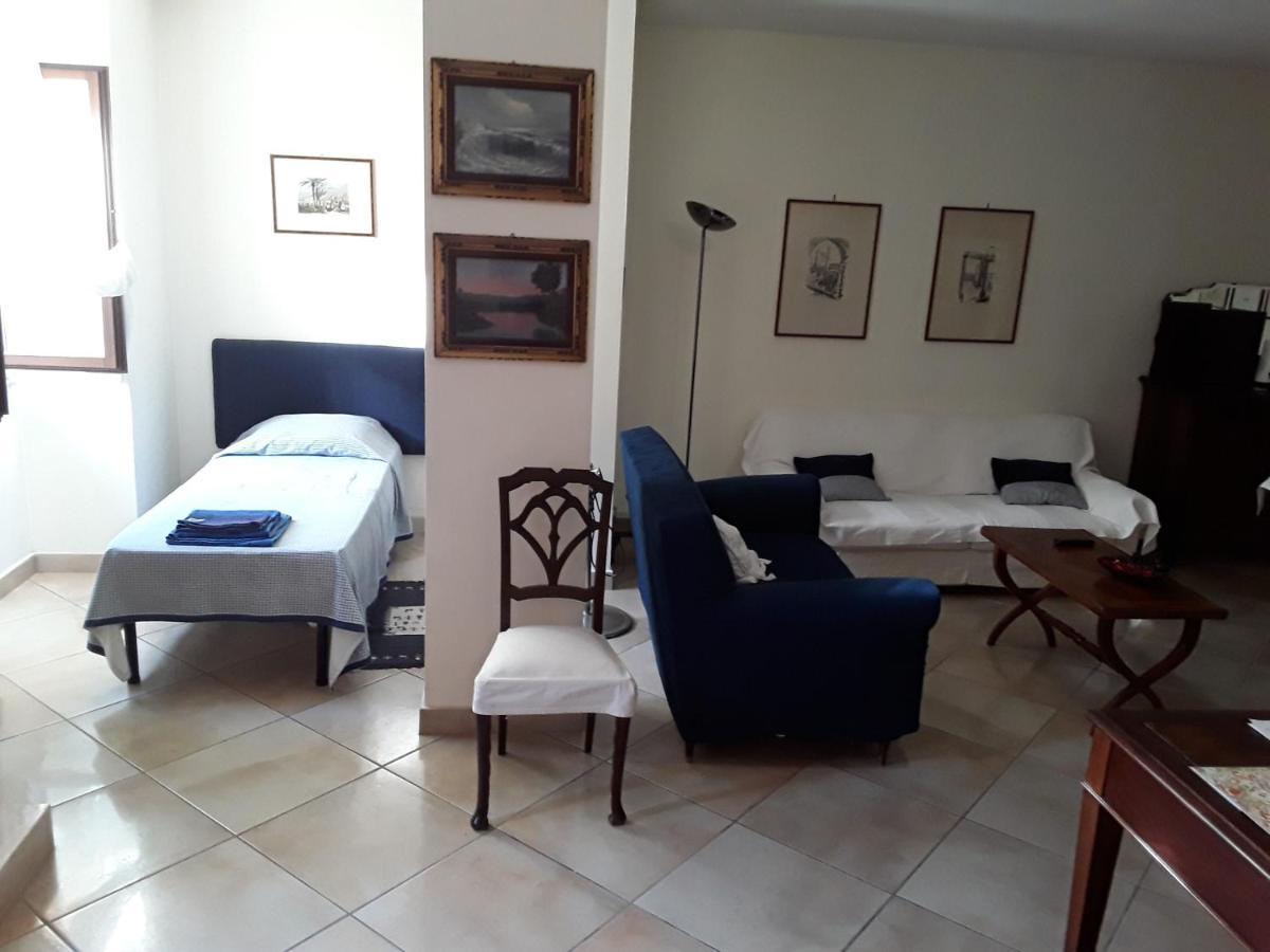 Casa Conte Bed & Breakfast Terracina Luaran gambar
