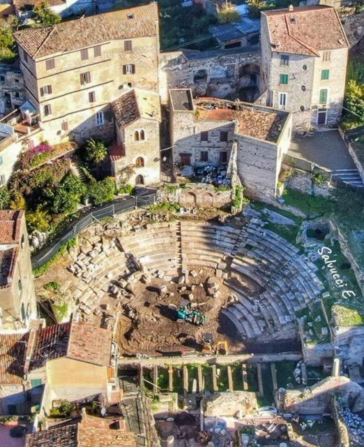 Casa Conte Bed & Breakfast Terracina Luaran gambar